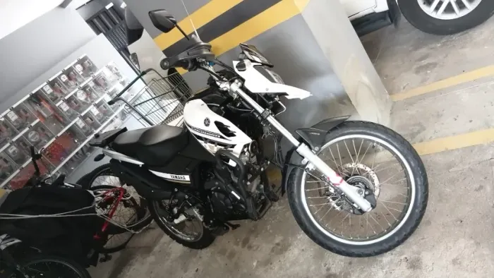 OPORTUNIDADE ! YAMAHA CROSSER XTZ 150 pouquissimo usada.