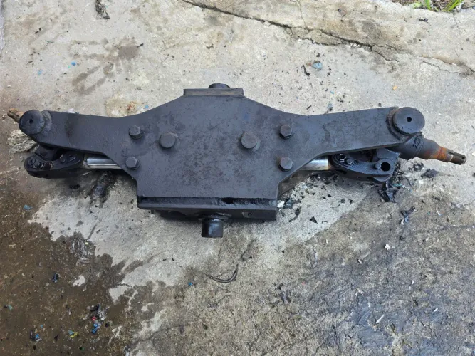 Eixo Direcional empilhadeira Toyota Lifto