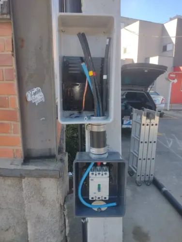 Projetos e Instalação de Padrão de Energia Elétrica em BT .