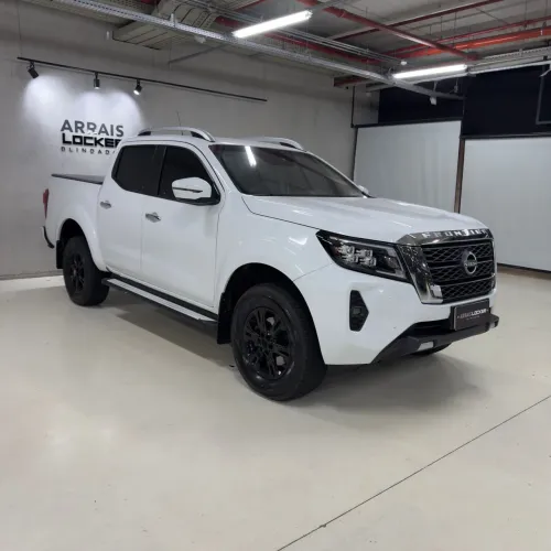 Nissan Frontier XE CD 4X4 2.3 Bi-TB Diesel Aut. 2025