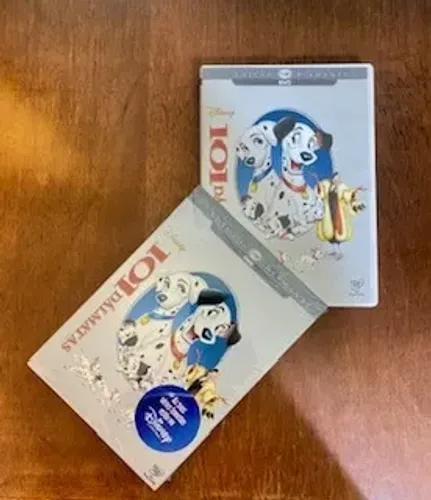 DVD Disney 101 Dálmatas -Edição Diamante com luva.