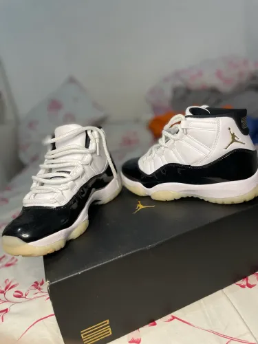 Air jordan 11 retro - Impecável com caixa!