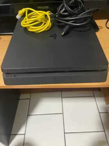 Console ps4 1Tb + jogos