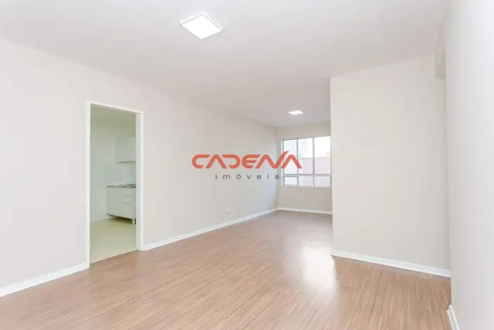 Apartamento com 3 quartos e 1 vaga para aluguel no Portão