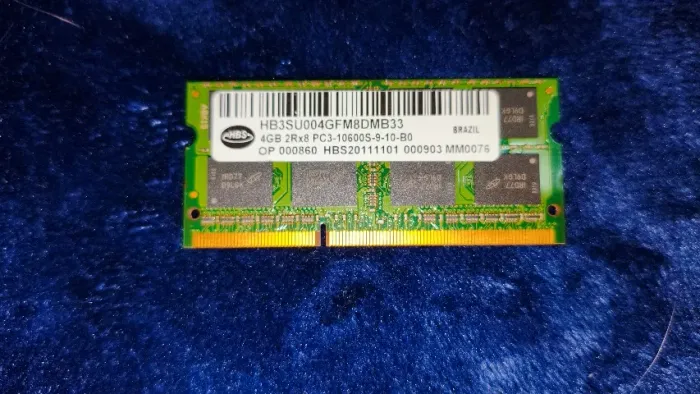 Memória RAM Notebook 4GB DDR3 1333MHz HBS