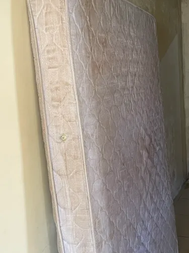 Colchão casal usado em boas condições ortolite D60 nobre