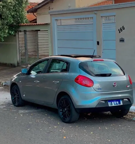 Fiat Bravo Absolute Dualogic 1.8 Flex 16V 5P 2014