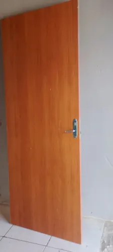 Porta madeira 
