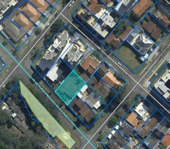 Terreno à venda, 553 m² por R$ 2.200.000,00 - Cabral - Curitiba/PR