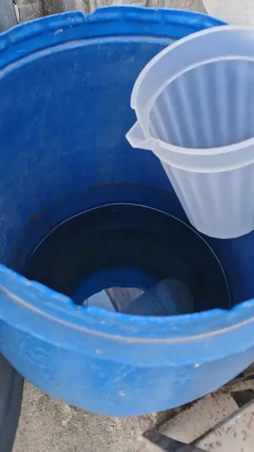 Bombona galão balde 200 litros Novo