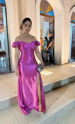 Vendo vestido+bolsa de luxo