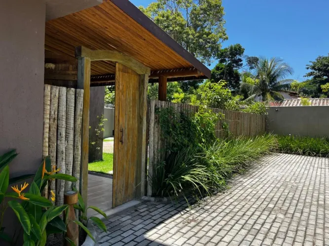 Casa à Venda no Condomínio Villa Noa na Estrada da Balsa