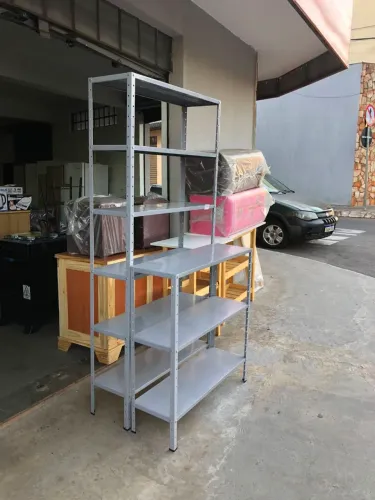 Estante de aço em Anápolis