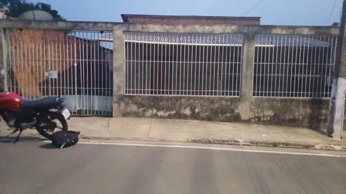 ? Vende-se Casa Excelente Oportunidade!