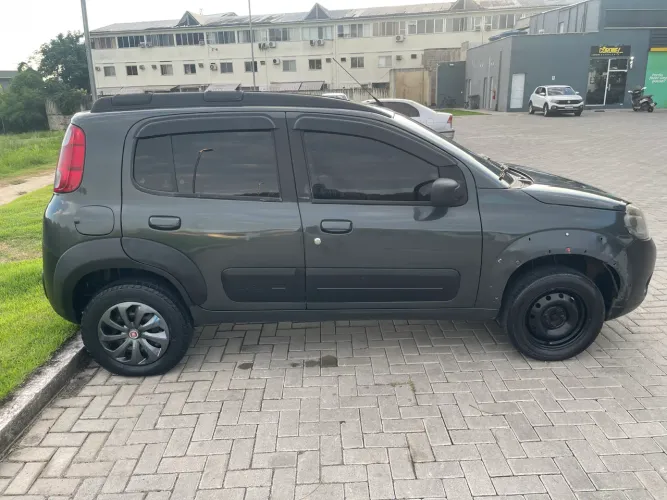 Fiat Uno WAY Celeb. 1.0 EVO Fire Flex 8V 5P 2011