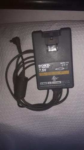 Fonte de Psone, Sony SCPH-113 de 7,5 V