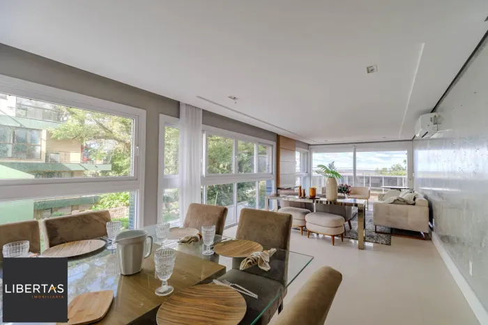 Apartamento de luxo com 3 suítes, com vista para o Guaíba!
