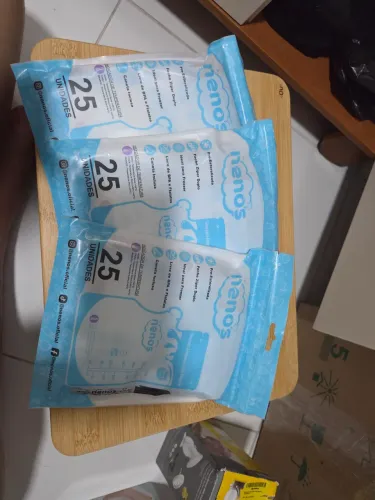 Sacos armazenamento de leite materno