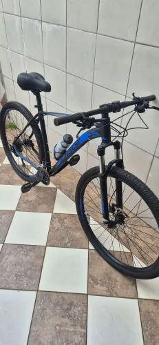 Bicicleta Oggi Big Wheel 7.0 Aro 29 - Tam 21 - Excelente Estado