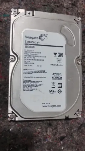 HD Seagate Barracuda 1TB (1000GB) para PC desktop Computador