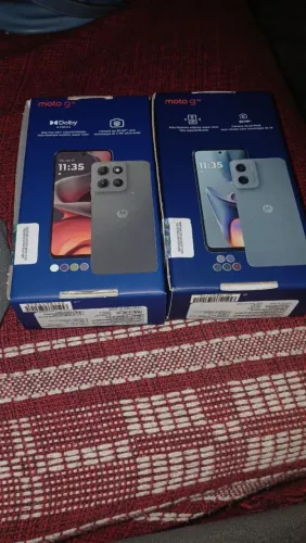 Dois celulares Motorola pra vender, um moto g15 256gb, outro moto g05 256gb, no precinho