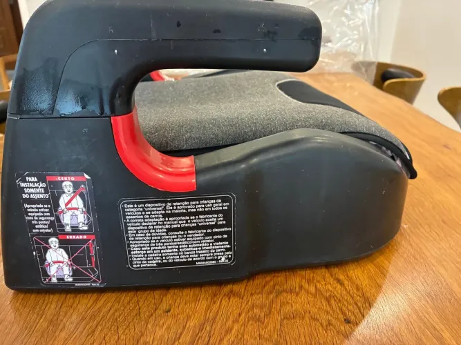 Assento de elevação para criança 