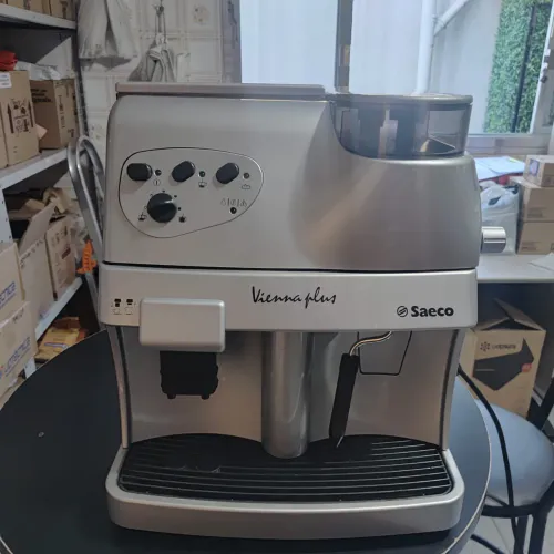 Máquina de café Vienna Plus da Saeco-110 volts