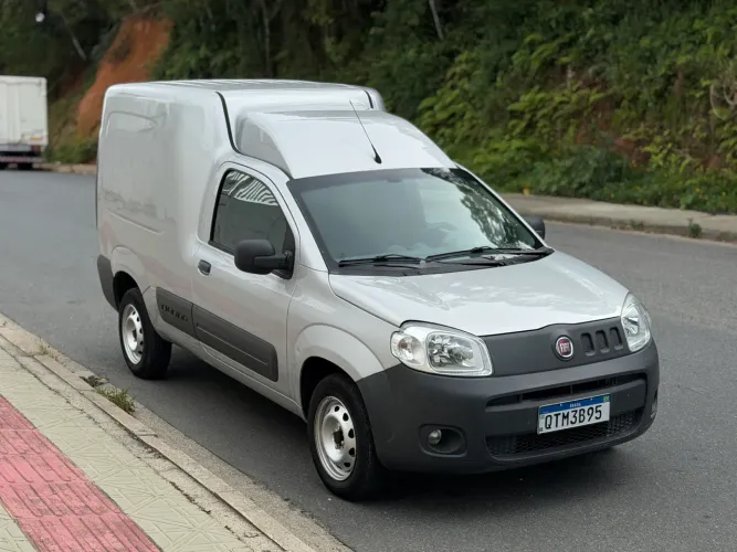 Fiat Fiorino Furgão Work. Hard 1.4 Flex 8V 2P 2018
