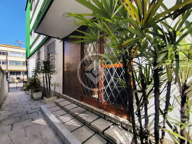 Apartamento à venda ou para alugar - 01 dormitório R$ 180 mil - Alto/ Teresópolis - RJ. co