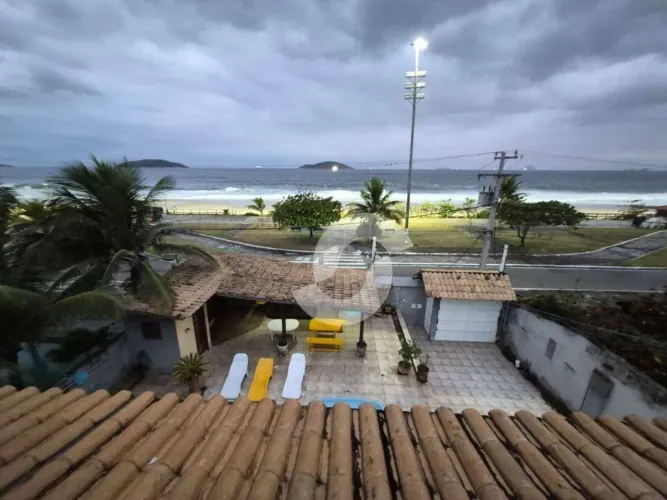 CASA FRETE MAR DE PIRATININGA COM 7 QUARTOS E AMPLA ÁREA DE LAZER