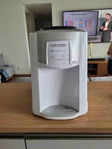Bebedouro de Água Colormaq Premium Branco - ótimo estado