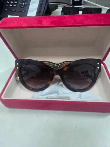 Oculos de sol Carolina Herrera