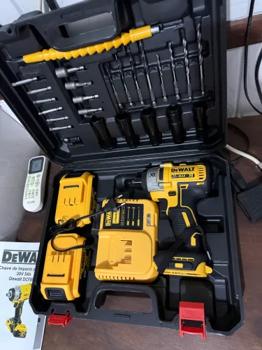 Chave de impacto e furadeira Dewalt 20V Xr