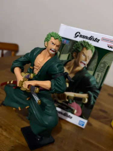 ACTION FIGURE RORONOA ZORO (GRANDISTA)