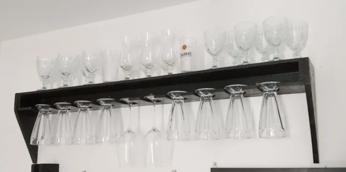 Taças de vidro com suporte