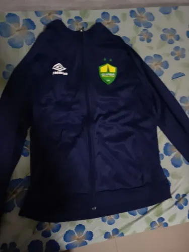 Jaqueta Oficial Cuiabá EC Umbro 2023 - Tamanho G (Seminova - Original)