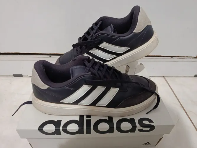 Tênis Adidas Original N°42 Usado Em Excelente Estado Baratinho