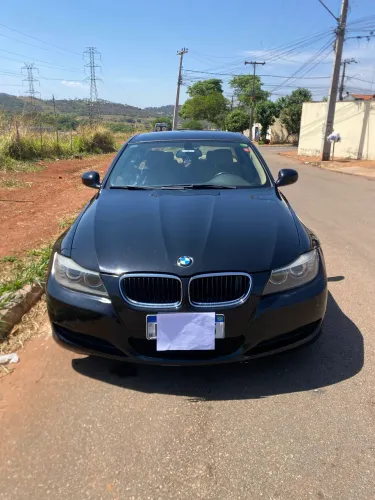 BMW 320I A 2010