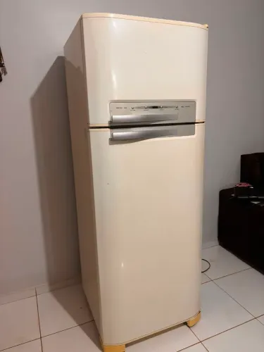Geladeira fross free 402 litros funcionando perfeitamente