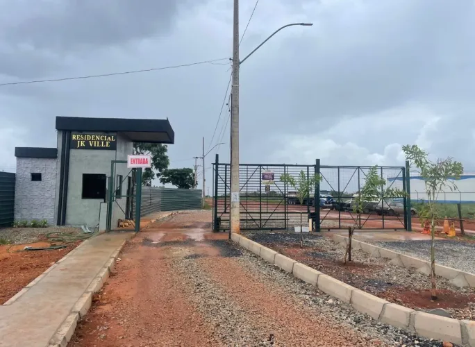 Oportunidade terreno Jk Ville 26 de setembro 400 metros 