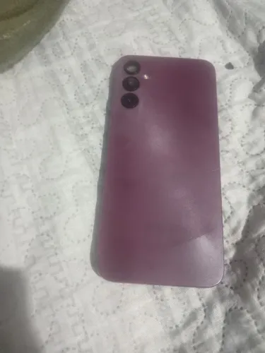 Vendo um celular cemi novo Samsung a34 cor Rocha. Interessado chama no zap *97