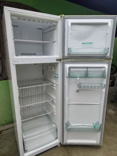 Geladeira (motor queimado)