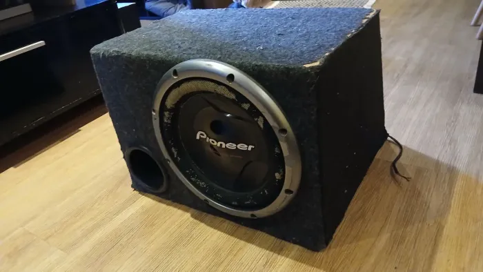 Caixa de grave com pioneer 308 - Cara preta, toca muito!