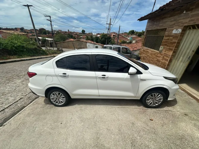Fiat Cronos Drive 1.3 8V Flex 2020