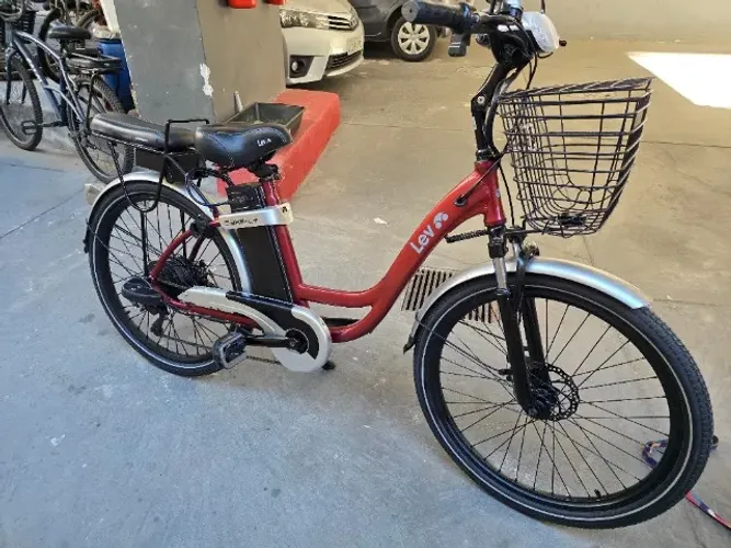 Bike Lev L plus aro 26