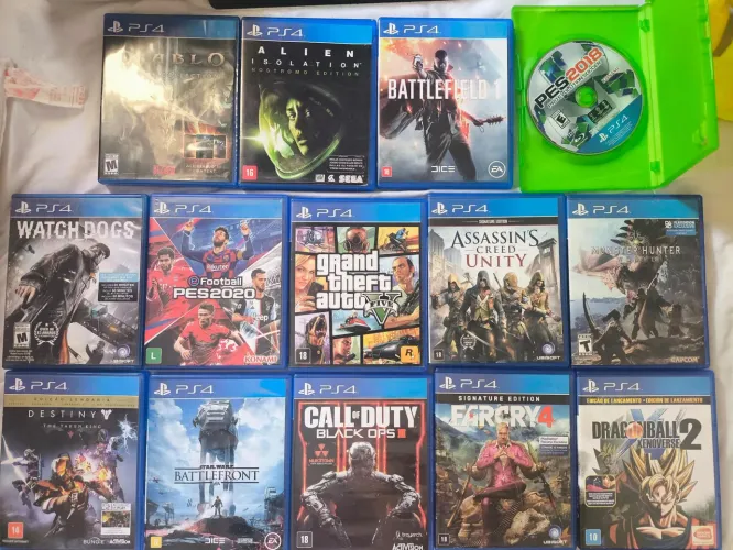 Vendo PS4 com jgs