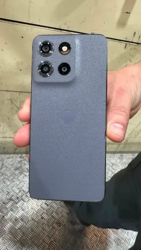 Vendo moto G15,estou vendendo por quê vou pegar outro .