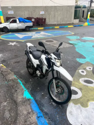 Bros 160, único dono !!