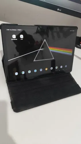 Tablet Samsung A8
