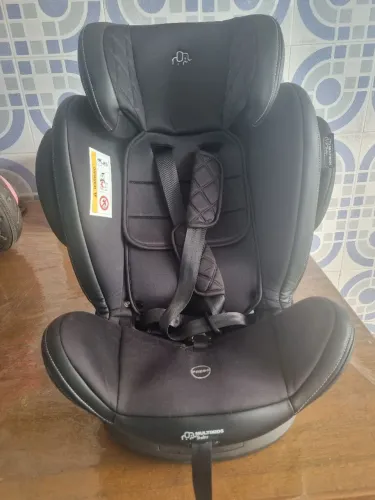 Cadeirinha de Carro 360° com Isofix